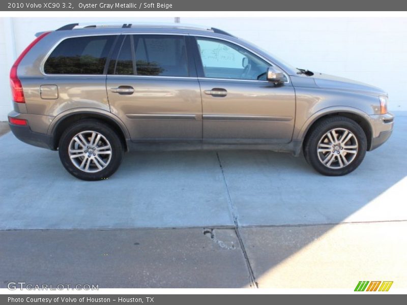 Oyster Gray Metallic / Soft Beige 2010 Volvo XC90 3.2