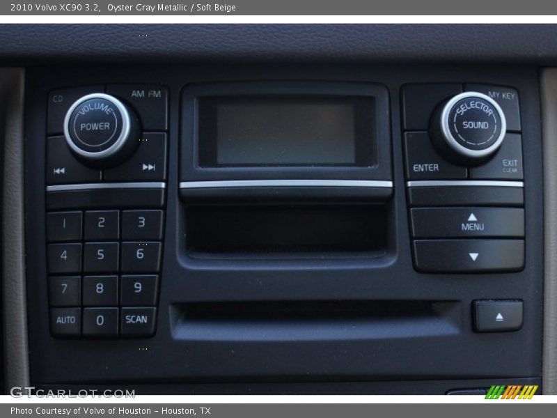 Oyster Gray Metallic / Soft Beige 2010 Volvo XC90 3.2