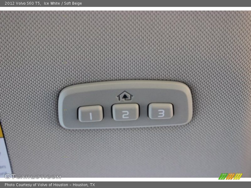 Ice White / Soft Beige 2012 Volvo S60 T5