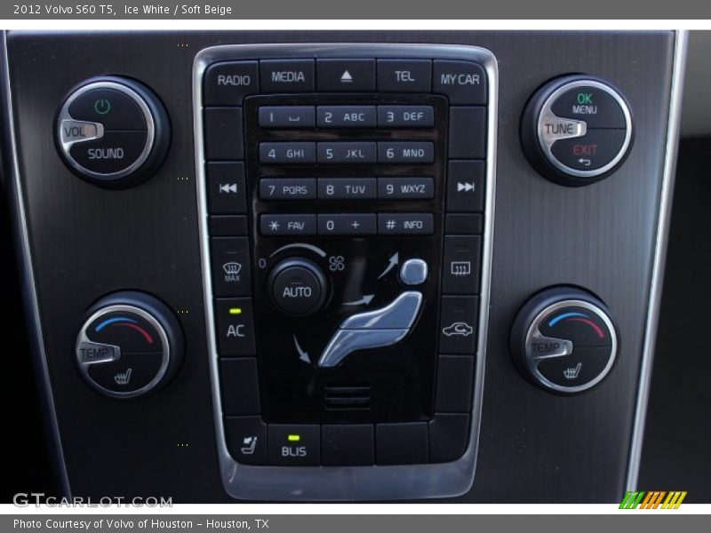 Ice White / Soft Beige 2012 Volvo S60 T5