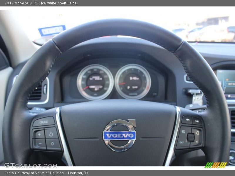 Ice White / Soft Beige 2012 Volvo S60 T5