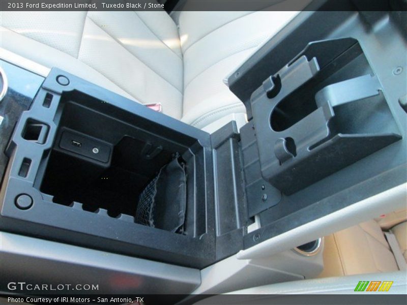 Tuxedo Black / Stone 2013 Ford Expedition Limited