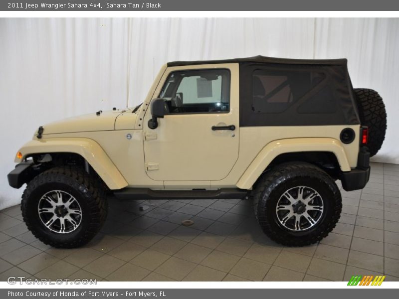 Sahara Tan / Black 2011 Jeep Wrangler Sahara 4x4