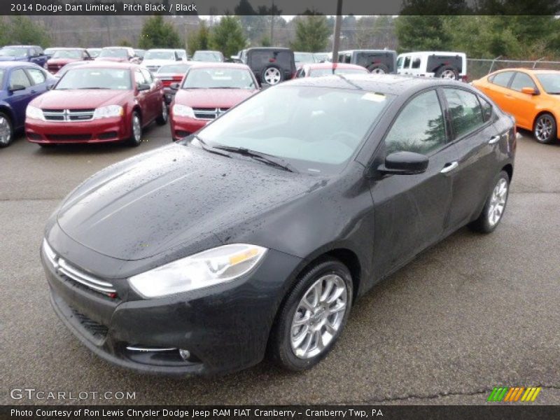 Front 3/4 View of 2014 Dart Limited