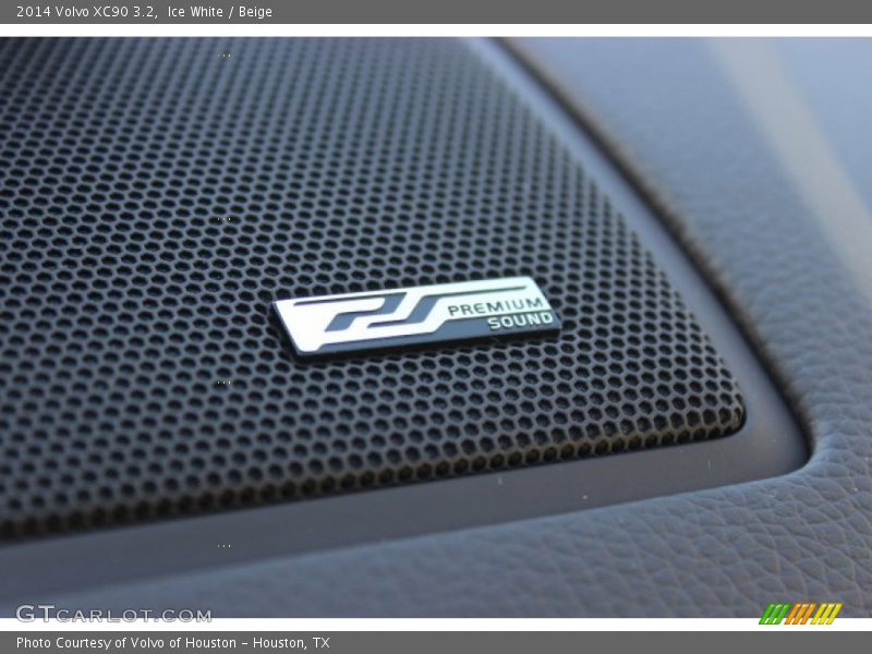 Ice White / Beige 2014 Volvo XC90 3.2