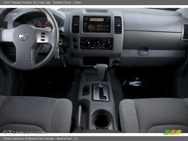 Radiant Silver / Steel 2007 Nissan Frontier SE Crew Cab