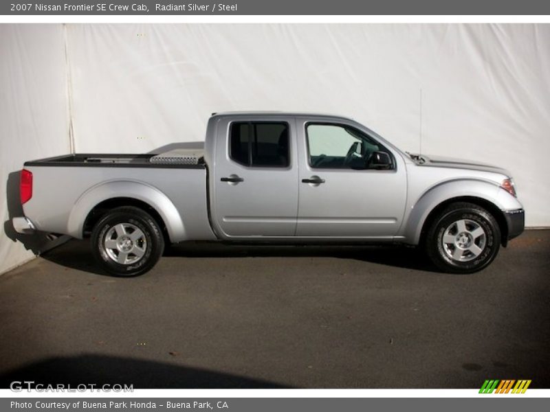 Radiant Silver / Steel 2007 Nissan Frontier SE Crew Cab
