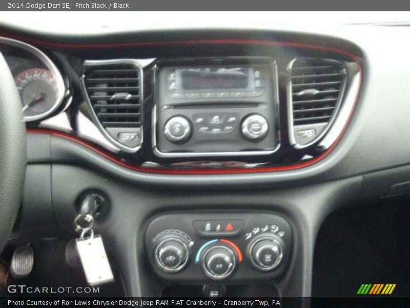 Pitch Black / Black 2014 Dodge Dart SE