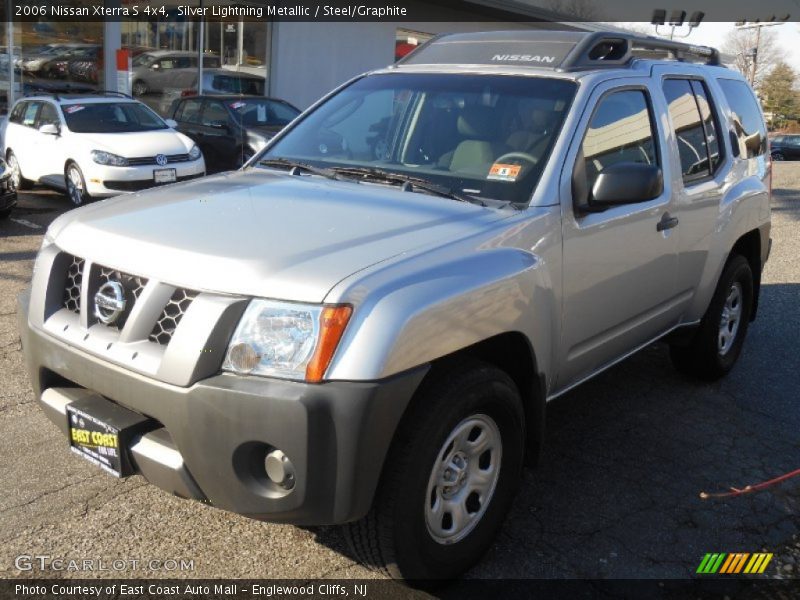 Silver Lightning Metallic / Steel/Graphite 2006 Nissan Xterra S 4x4