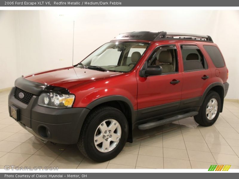Front 3/4 View of 2006 Escape XLT V6