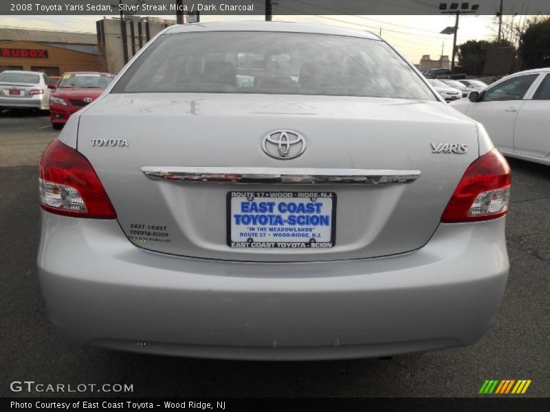 Silver Streak Mica / Dark Charcoal 2008 Toyota Yaris Sedan