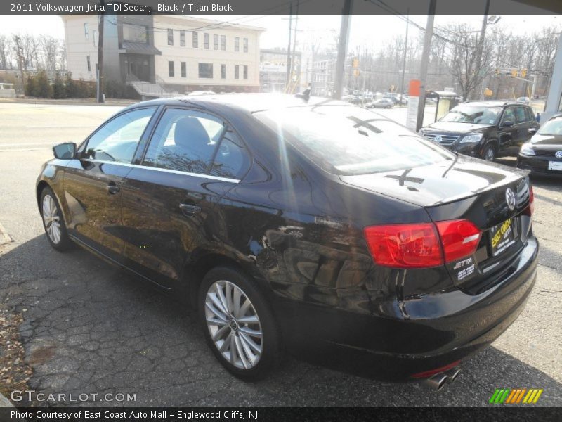 Black / Titan Black 2011 Volkswagen Jetta TDI Sedan