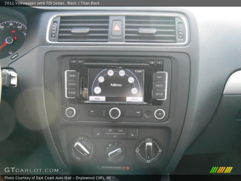 Black / Titan Black 2011 Volkswagen Jetta TDI Sedan