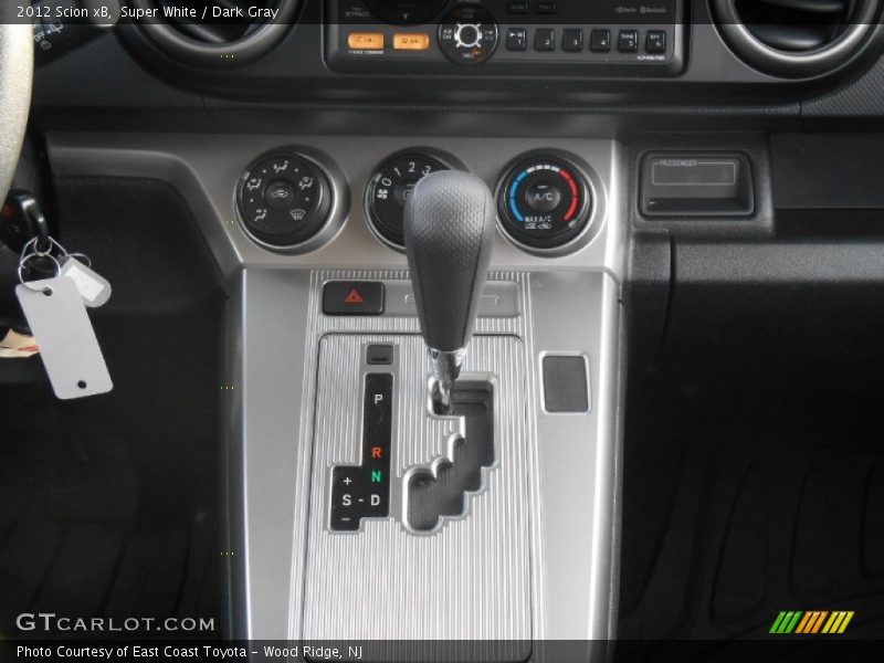 Super White / Dark Gray 2012 Scion xB