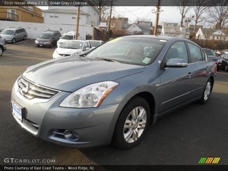 Ocean Gray / Charcoal 2010 Nissan Altima 2.5 S