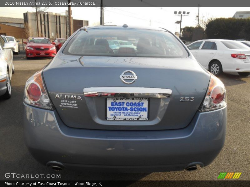 Ocean Gray / Charcoal 2010 Nissan Altima 2.5 S