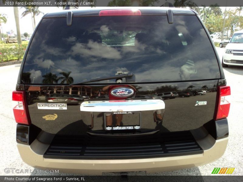 Kodiak Brown / Camel 2013 Ford Expedition XLT