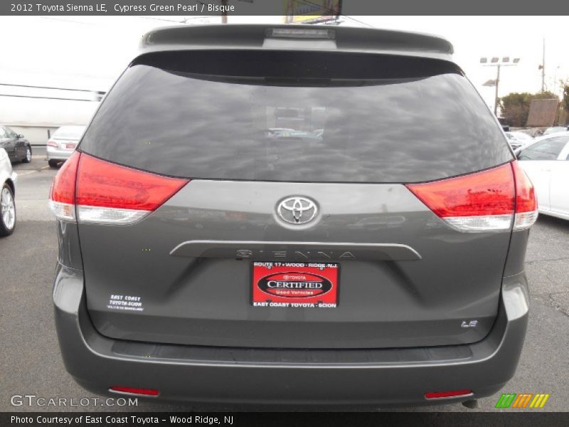 Cypress Green Pearl / Bisque 2012 Toyota Sienna LE