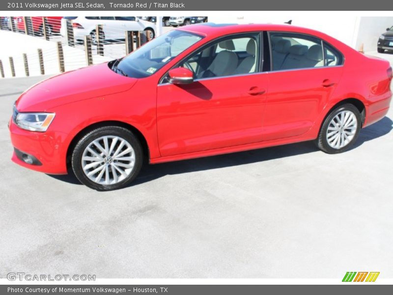 Tornado Red / Titan Black 2011 Volkswagen Jetta SEL Sedan