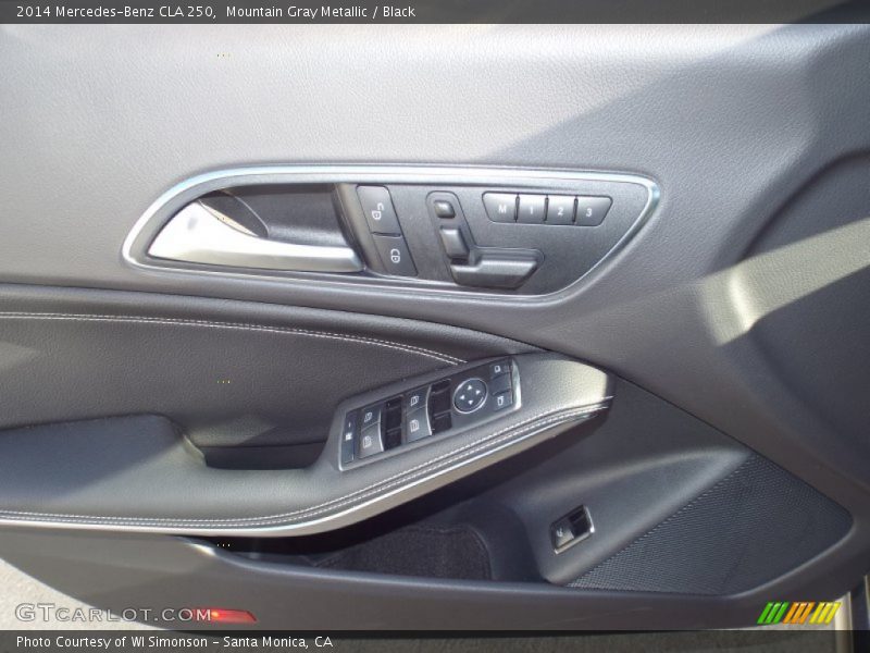 Mountain Gray Metallic / Black 2014 Mercedes-Benz CLA 250