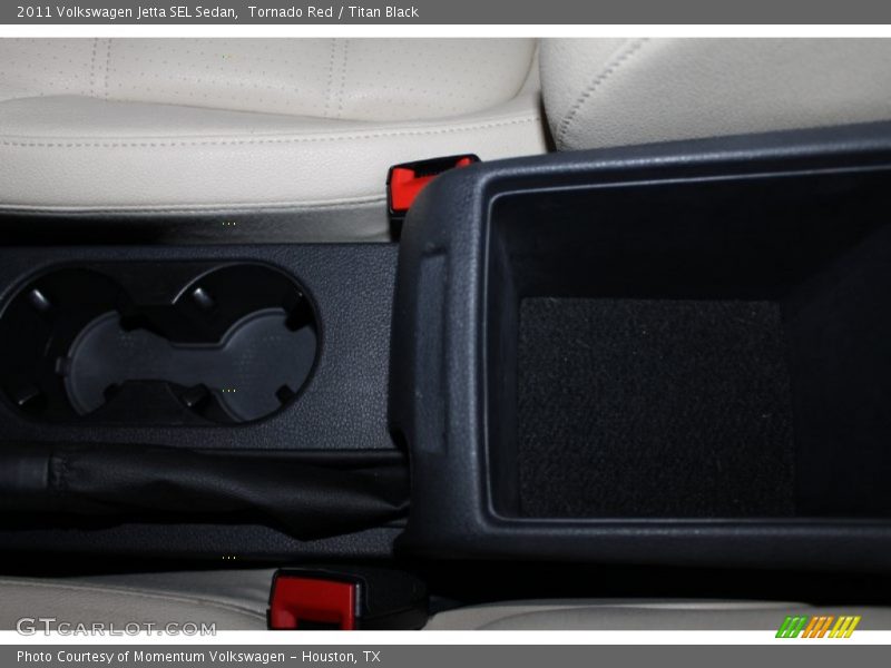 Tornado Red / Titan Black 2011 Volkswagen Jetta SEL Sedan
