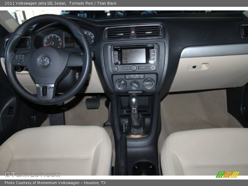 Tornado Red / Titan Black 2011 Volkswagen Jetta SEL Sedan