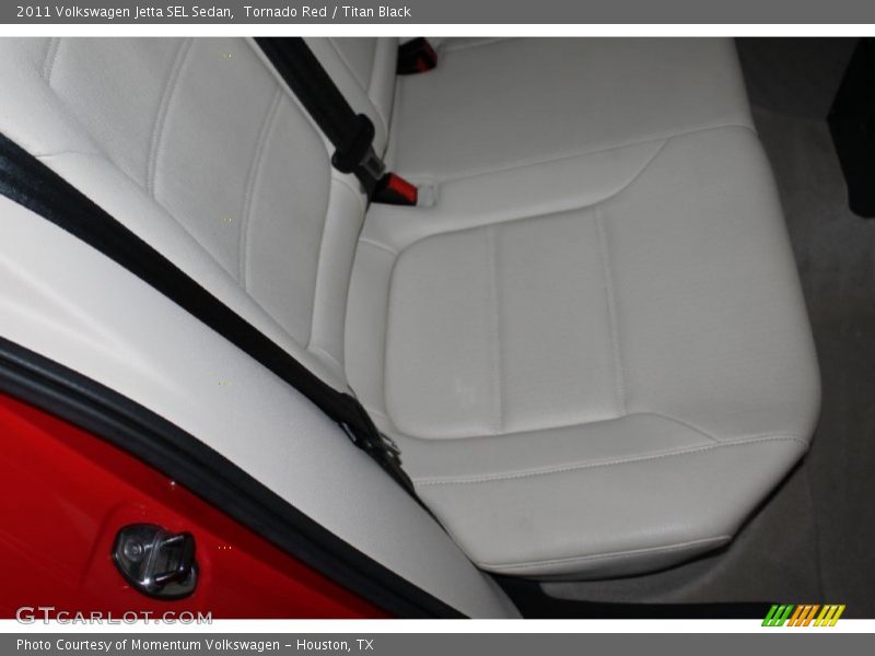 Tornado Red / Titan Black 2011 Volkswagen Jetta SEL Sedan