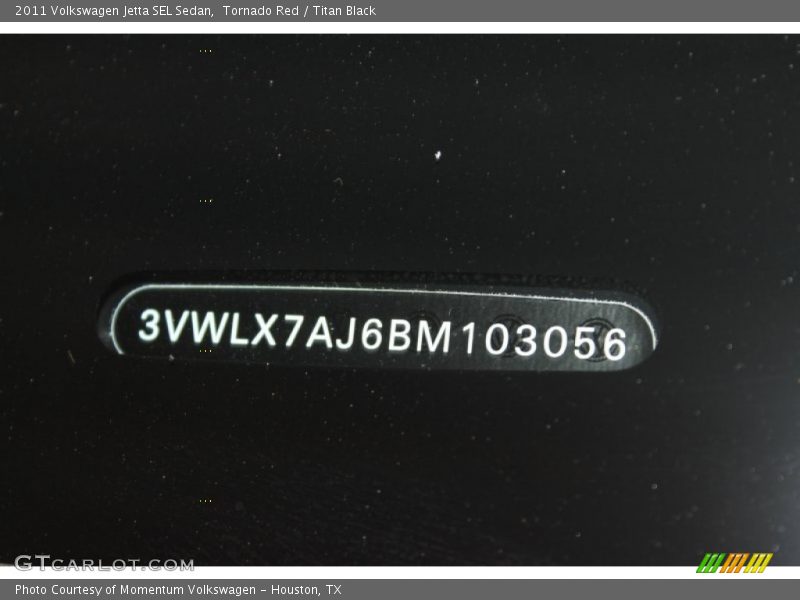 Tornado Red / Titan Black 2011 Volkswagen Jetta SEL Sedan
