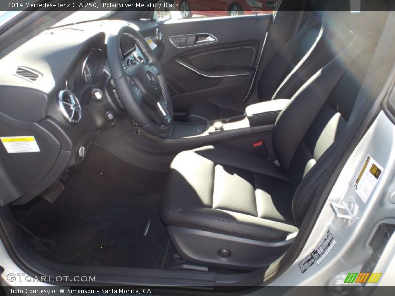 Polar Silver Metallic / Black 2014 Mercedes-Benz CLA 250
