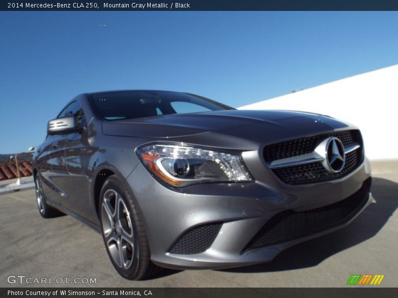 Mountain Gray Metallic / Black 2014 Mercedes-Benz CLA 250