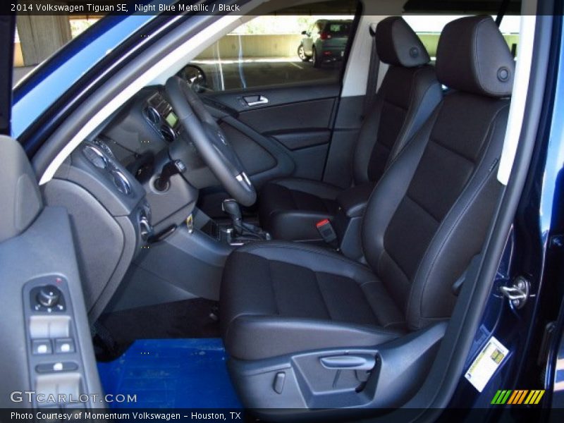 Night Blue Metallic / Black 2014 Volkswagen Tiguan SE