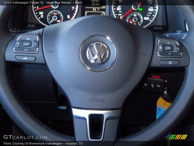 Night Blue Metallic / Black 2014 Volkswagen Tiguan SE