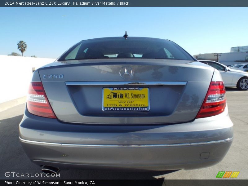 Palladium Silver Metallic / Black 2014 Mercedes-Benz C 250 Luxury