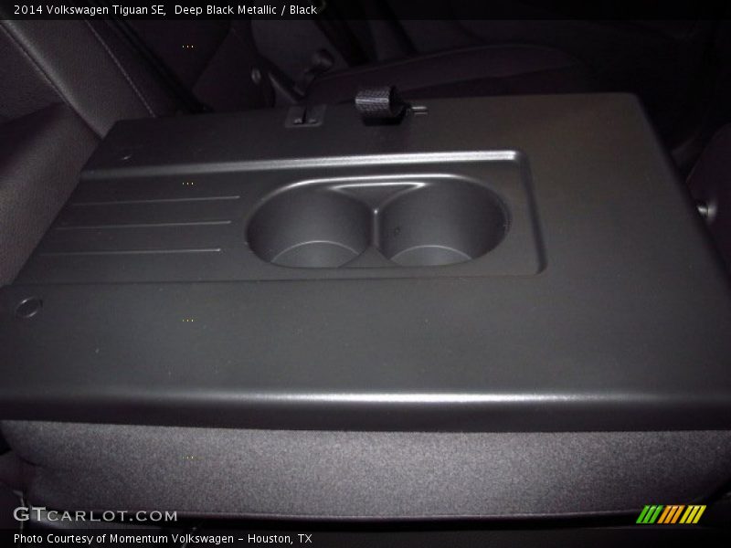 Deep Black Metallic / Black 2014 Volkswagen Tiguan SE