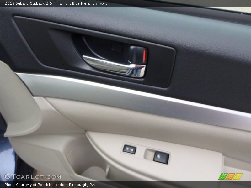 Twilight Blue Metallic / Ivory 2013 Subaru Outback 2.5i
