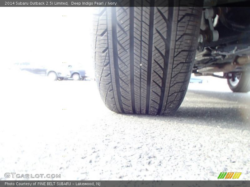 Deep Indigo Pearl / Ivory 2014 Subaru Outback 2.5i Limited