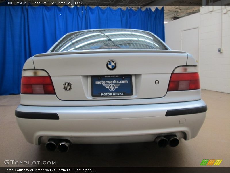 Titanium Silver Metallic / Black 2000 BMW M5