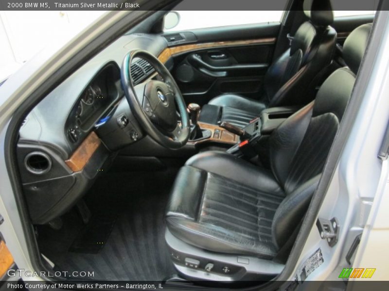 Titanium Silver Metallic / Black 2000 BMW M5
