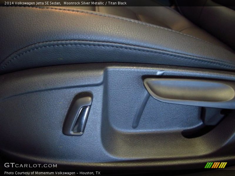 Moonrock Silver Metallic / Titan Black 2014 Volkswagen Jetta SE Sedan