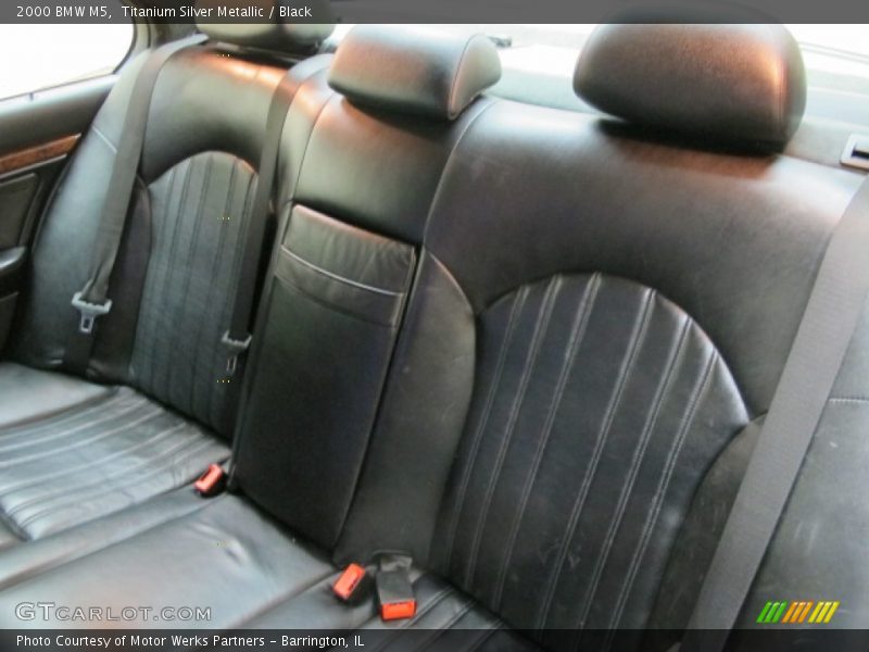 Titanium Silver Metallic / Black 2000 BMW M5