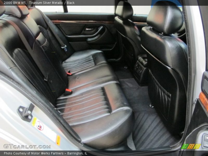 Titanium Silver Metallic / Black 2000 BMW M5