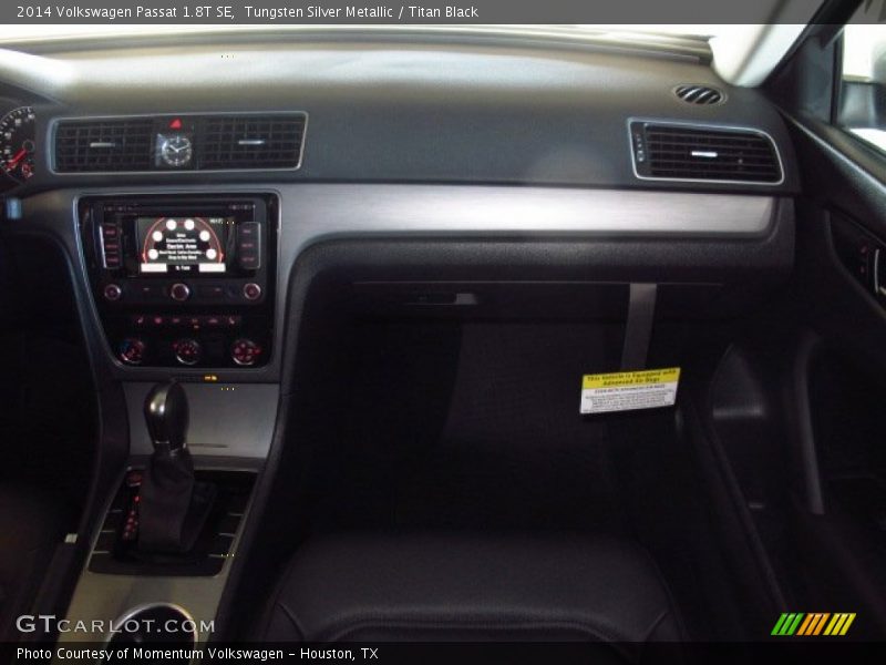 Tungsten Silver Metallic / Titan Black 2014 Volkswagen Passat 1.8T SE