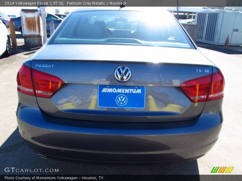 Platinum Gray Metallic / Moonrock 2014 Volkswagen Passat 1.8T SE