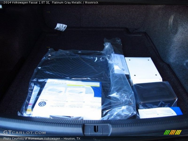 Platinum Gray Metallic / Moonrock 2014 Volkswagen Passat 1.8T SE