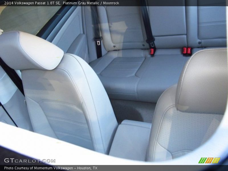 Platinum Gray Metallic / Moonrock 2014 Volkswagen Passat 1.8T SE