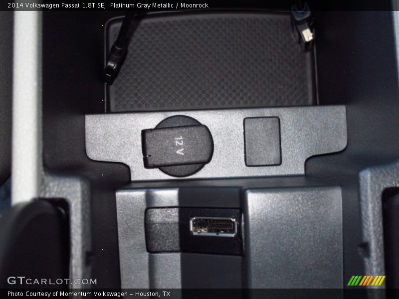 Platinum Gray Metallic / Moonrock 2014 Volkswagen Passat 1.8T SE