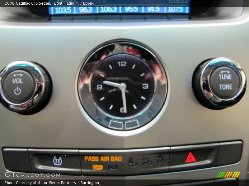 Light Platinum / Ebony 2008 Cadillac CTS Sedan