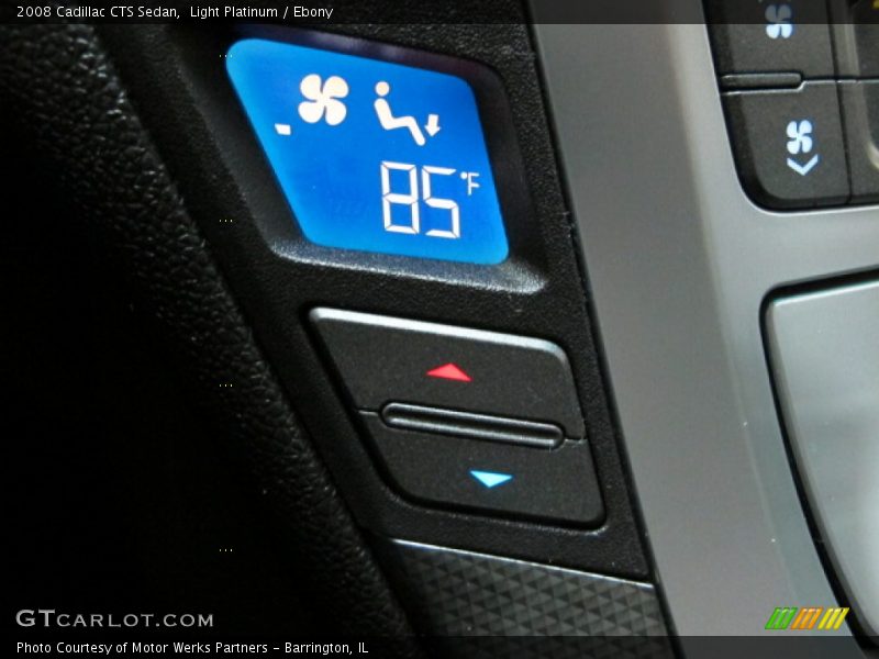 Light Platinum / Ebony 2008 Cadillac CTS Sedan