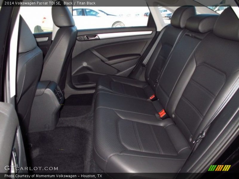 Black / Titan Black 2014 Volkswagen Passat TDI SE