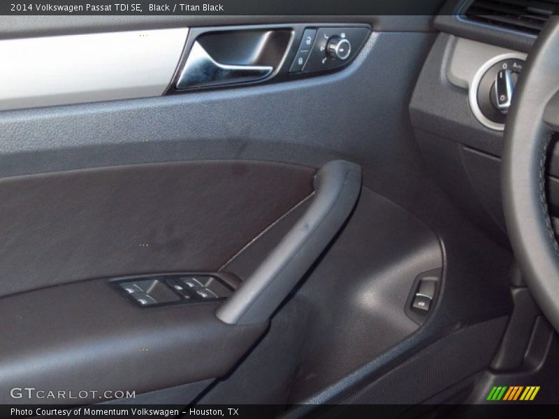 Black / Titan Black 2014 Volkswagen Passat TDI SE